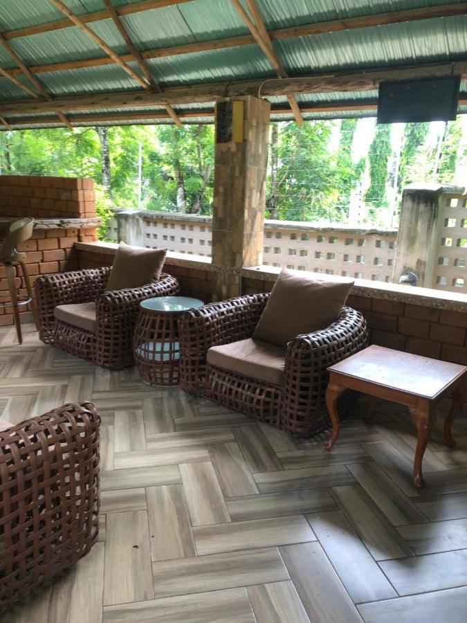 Tatys Homestay Dar es Salaam Exterior foto