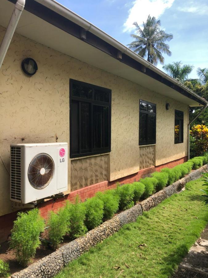 Tatys Homestay Dar es Salaam Exterior foto